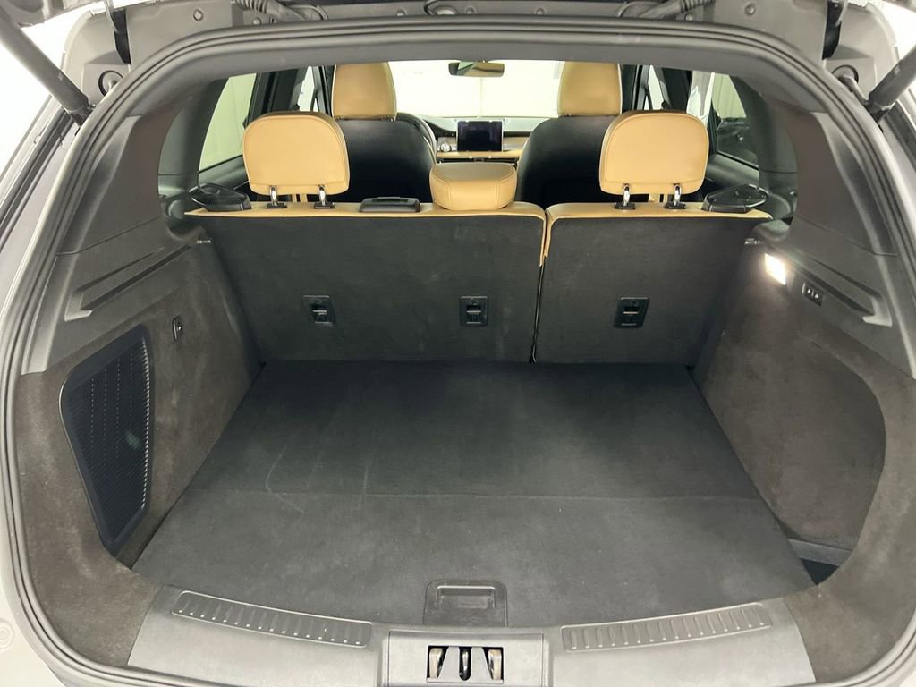 Used 2022 Lincoln Corsair Reserve w/ Equipment Group 201A image 25