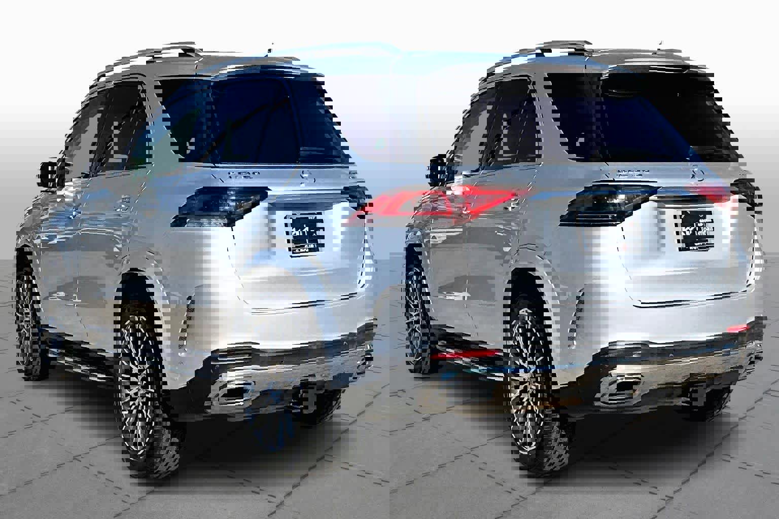 Used 2020 Mercedes-Benz GLE 350 4MATIC image 10