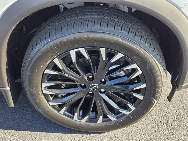 New 2026 Nissan Rogue SV FWD image 14