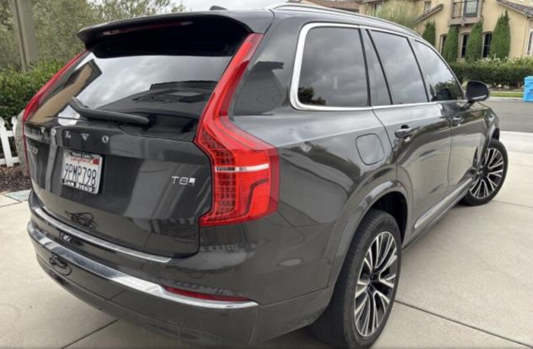 Used 2025 Volvo XC90 T8 Plus AWD/4WD image 8
