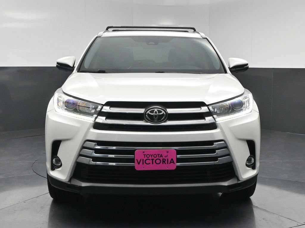 Used 2019 Toyota Highlander Limited FWD image 18