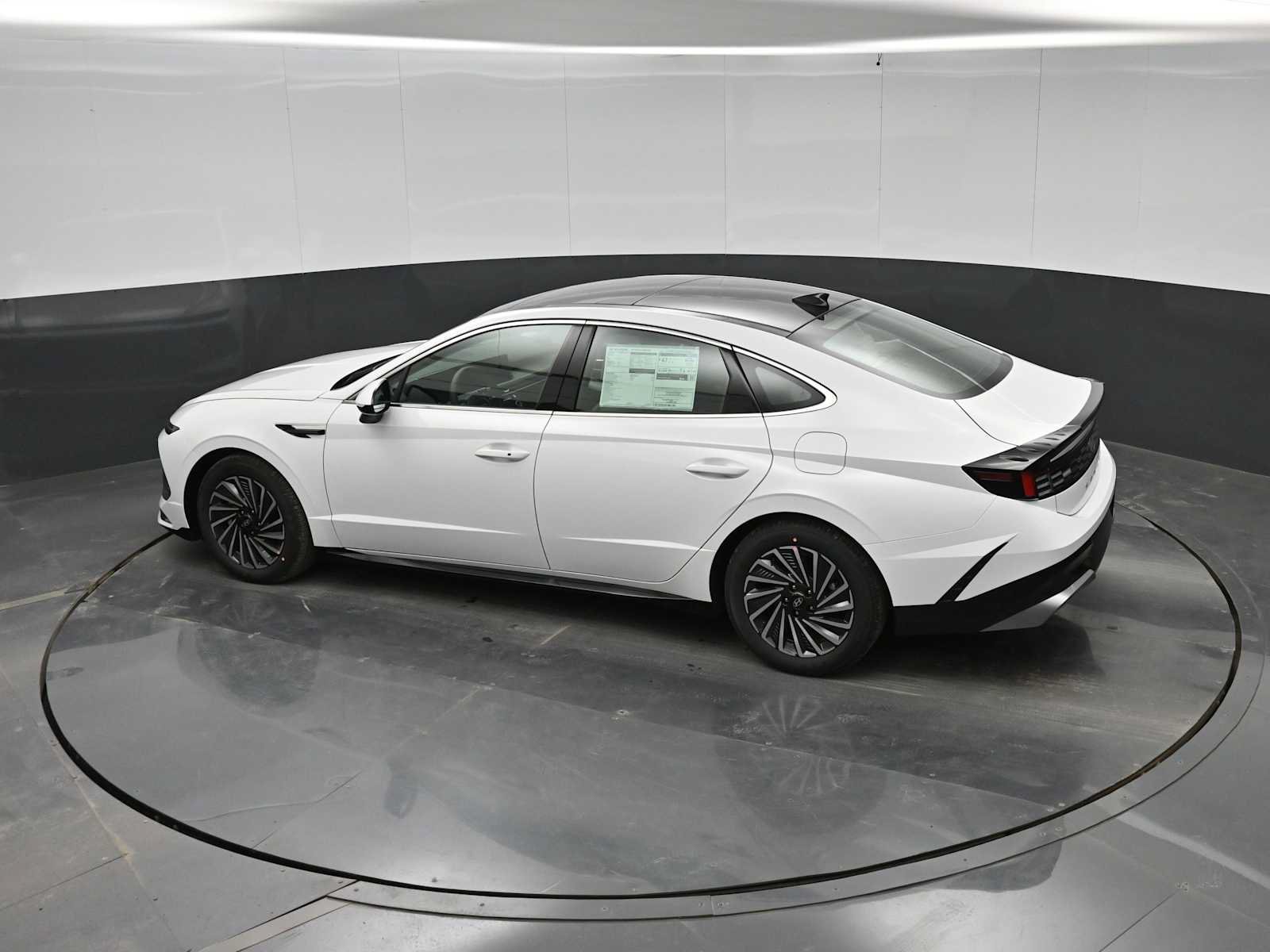 New 2026 Hyundai Sonata SEL FWD image 30