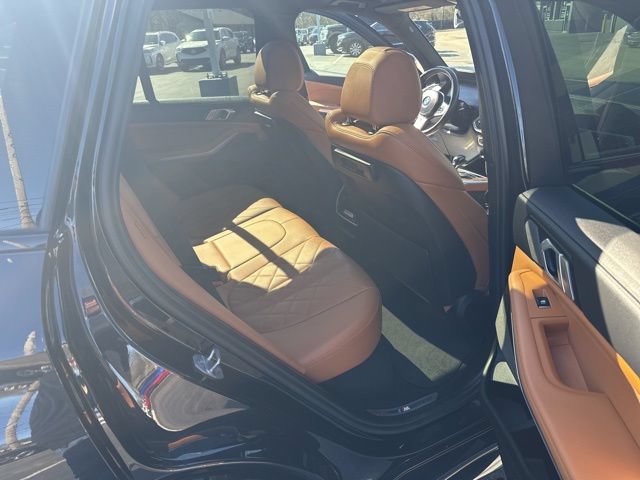 Used 2023 BMW X5 xDrive40i w/ M Sport Package AWD/4WD image 19