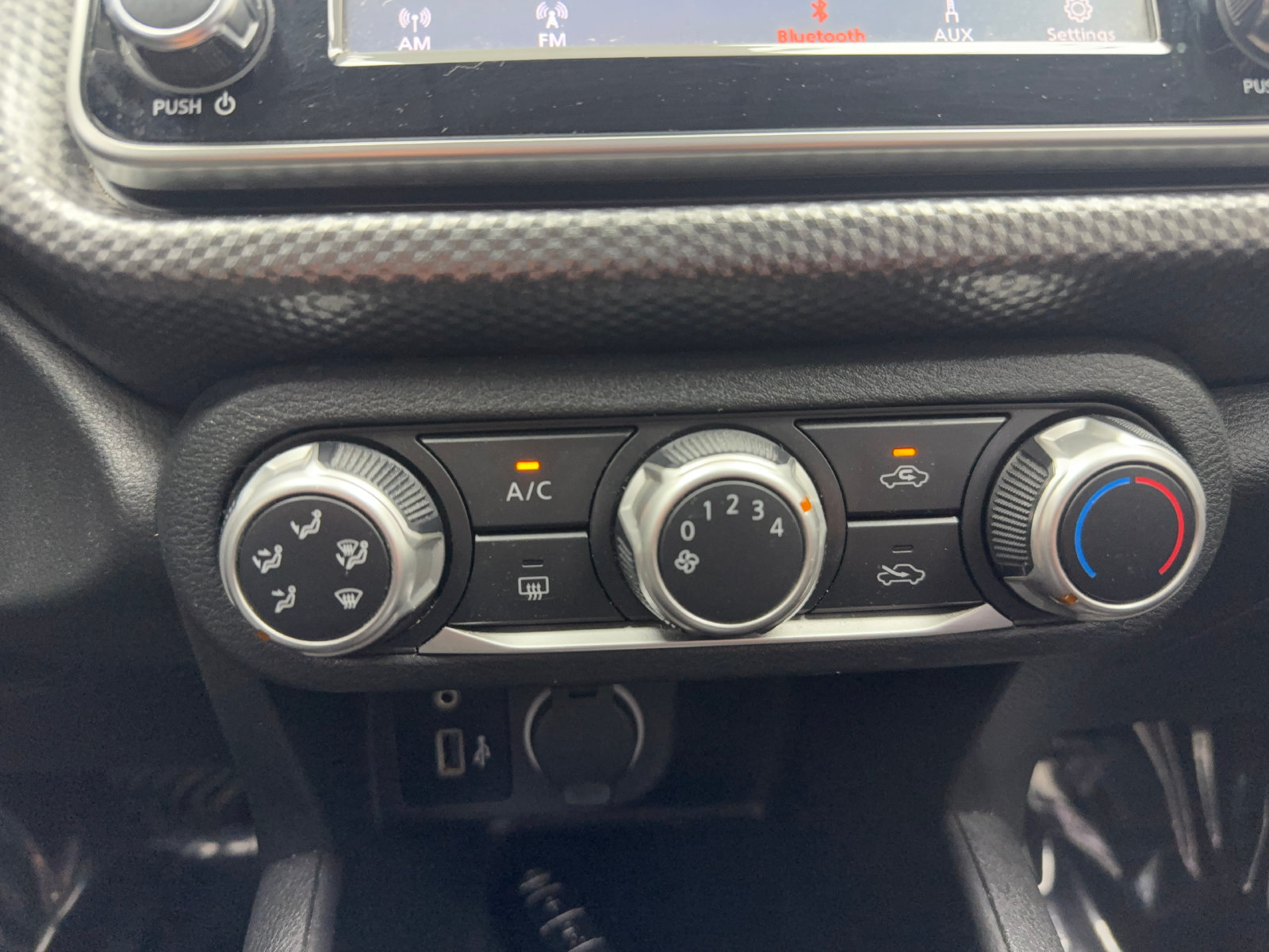 Used 2020 Nissan Kicks S FWD image 17