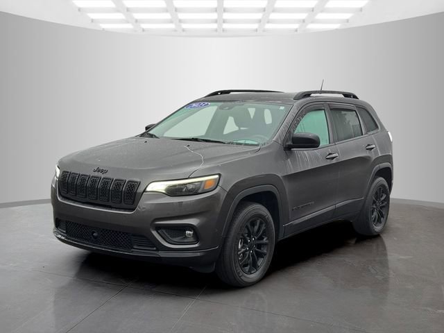Used 2023 Jeep Cherokee Altitude Lux image 3