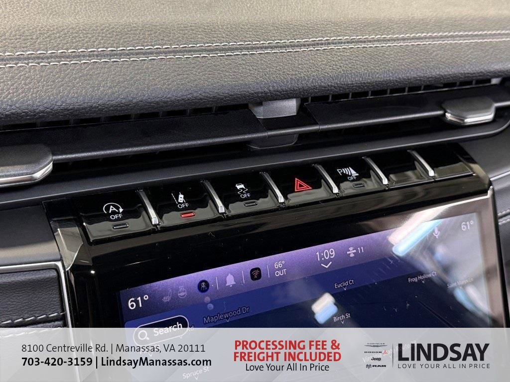 New 2025 Jeep Grand Cherokee Limited w/ Luxury Tech Group II image 22