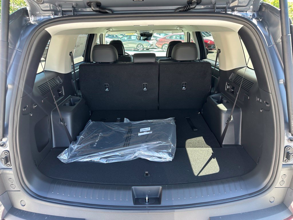 New 2026 Hyundai Santa Fe SEL w/ Tow & Go Package AWD/4WD image 10