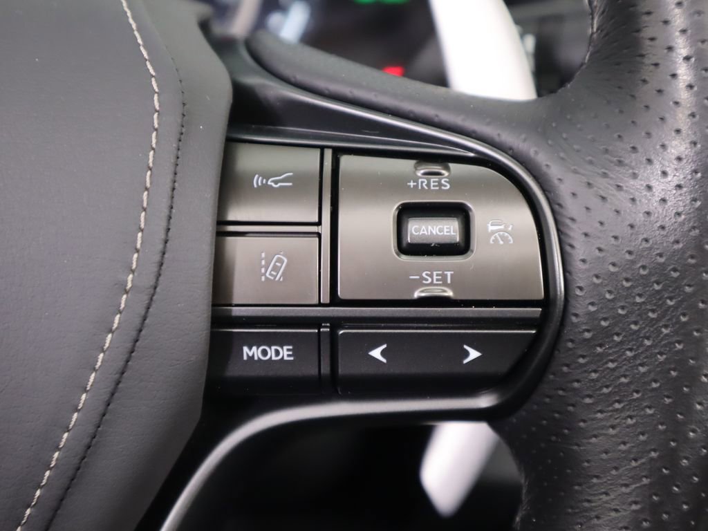 Used 2021 Lexus LC 500 Convertible image 20