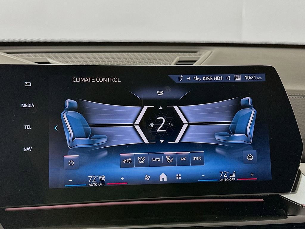 Used 2025 BMW X2 xDrive28i w/ M Sport Package image 19