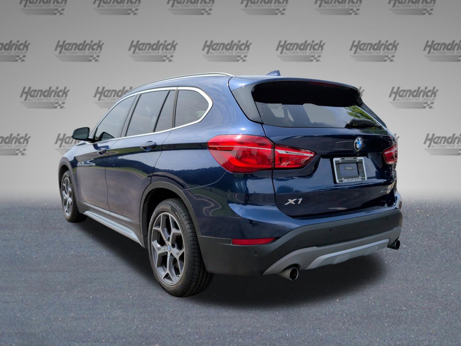 Used 2019 BMW X1 sDrive28i w/ Convenience Package FWD image 9