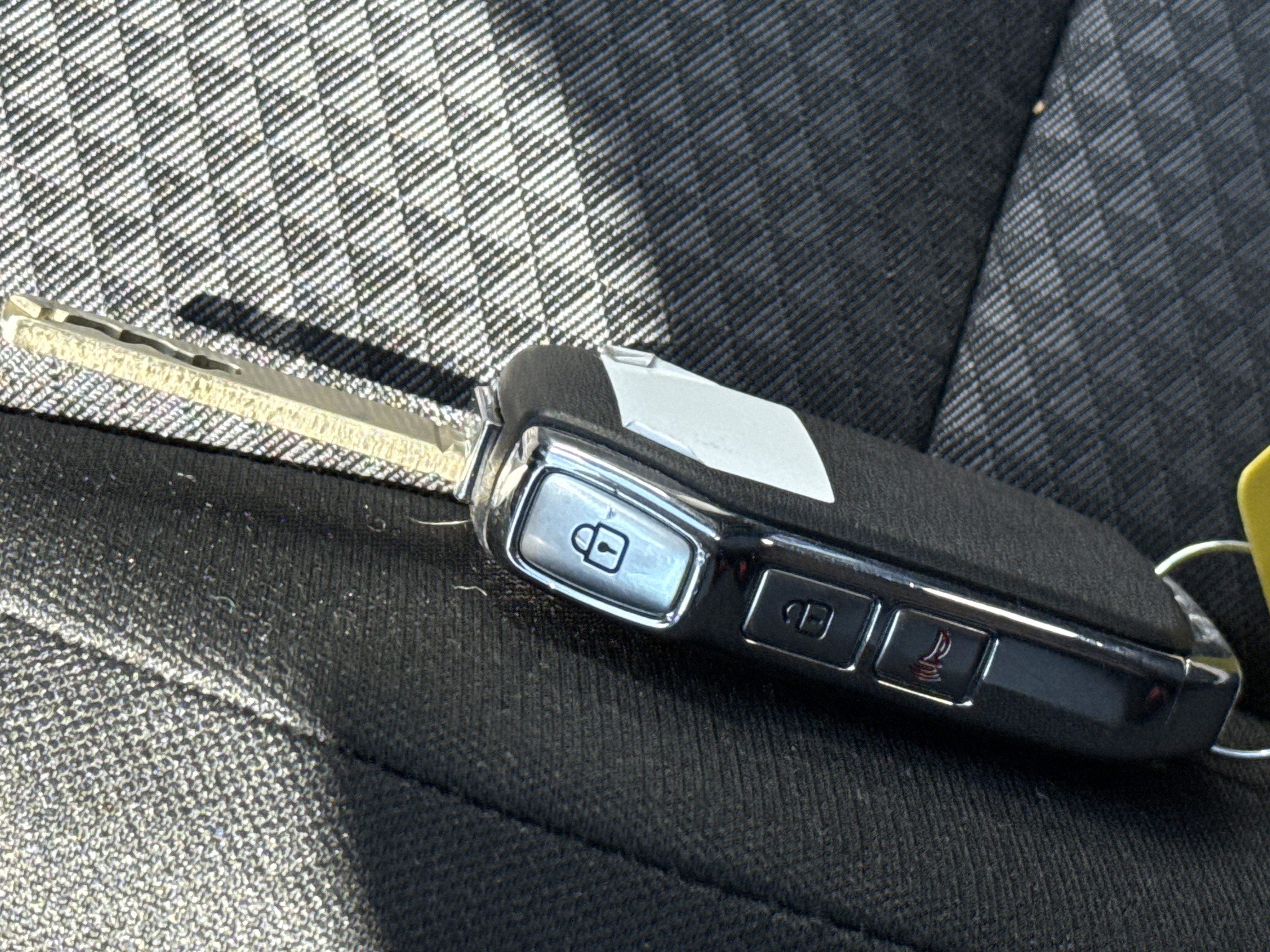 Certified 2025 Kia Soul LX w/ LX Technology Package FWD image 27