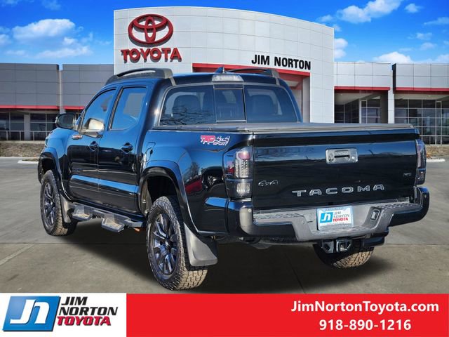 Used 2022 Toyota Tacoma Limited w/ Nightshade Package image 8