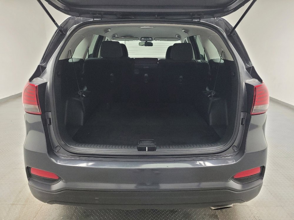 Used 2019 Kia Sorento FWD image 29