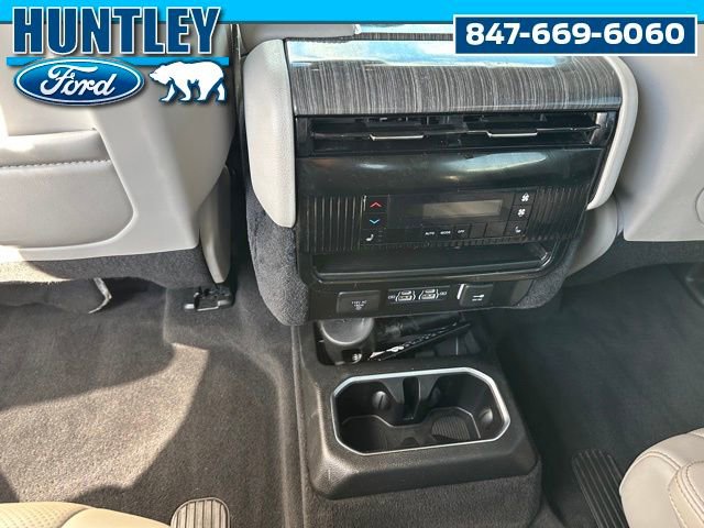 Used 2022 Jeep Wagoneer Series III w/ Convenience Group I image 20