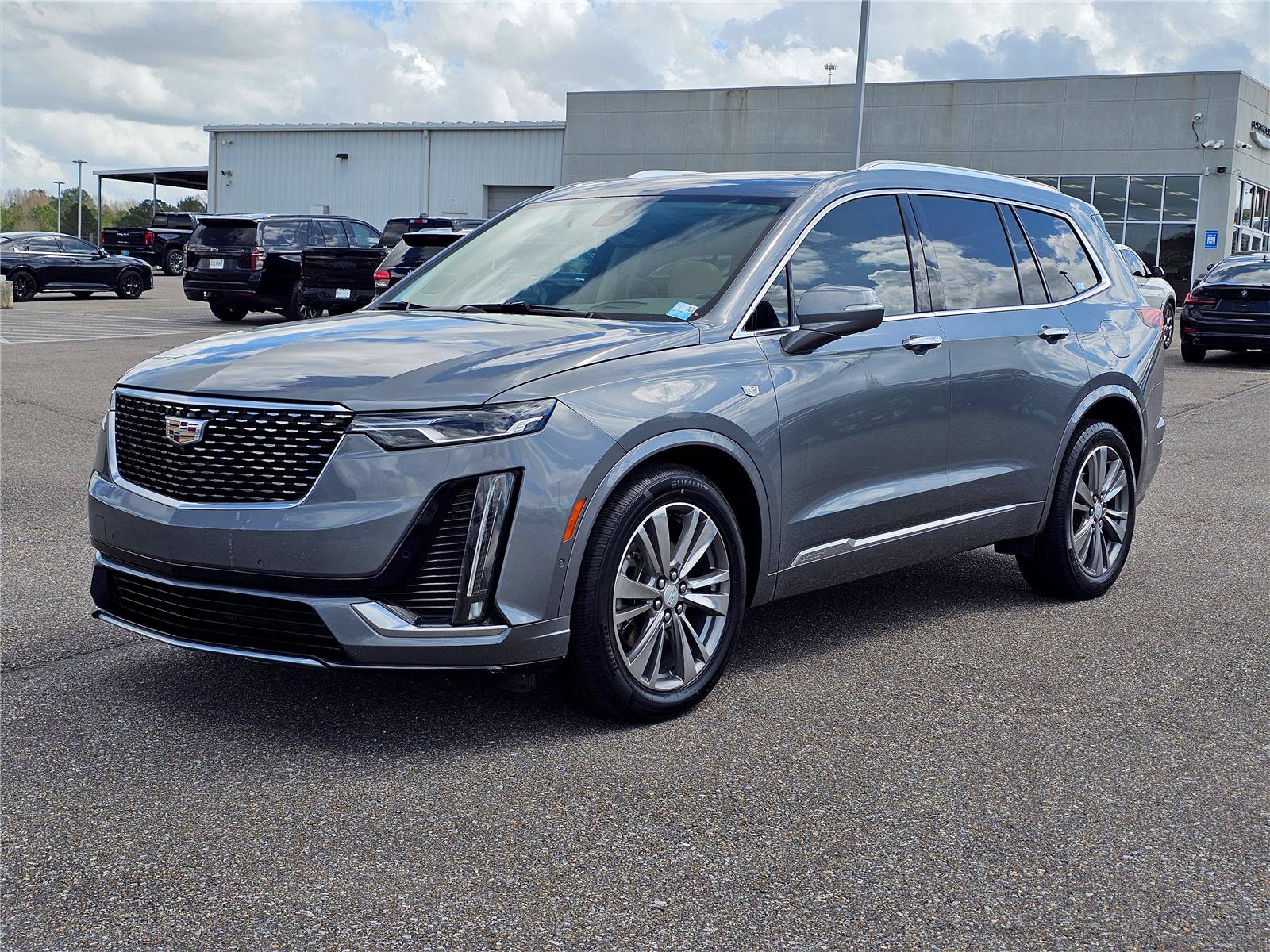 Used 2022 Cadillac XT6 Premium Luxury w/ Technology Package