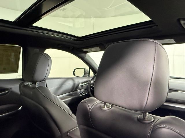 Certified 2024 Cadillac XT4 Premium Luxury w/ Technology Package image 29