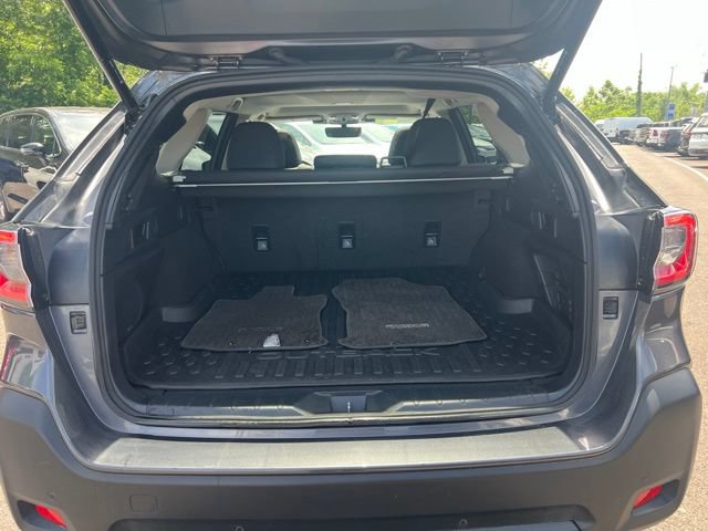 Used 2025 Subaru Outback Onyx Edition AWD/4WD image 21