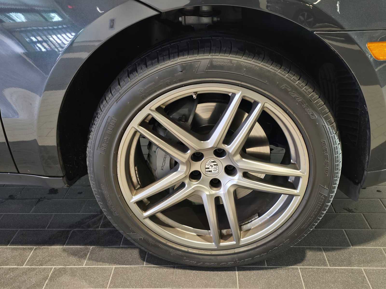 Used 2021 Porsche Macan S image 11