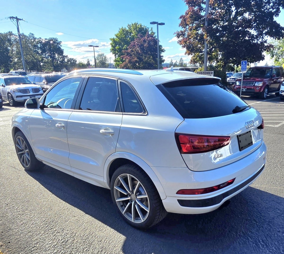Used 2018 Audi Q3 2.0T Premium FWD image 6