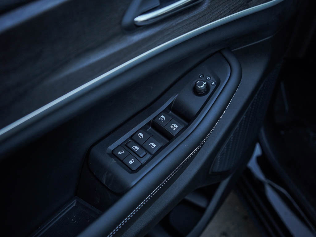 New 2025 Jeep Grand Cherokee Limited image 18