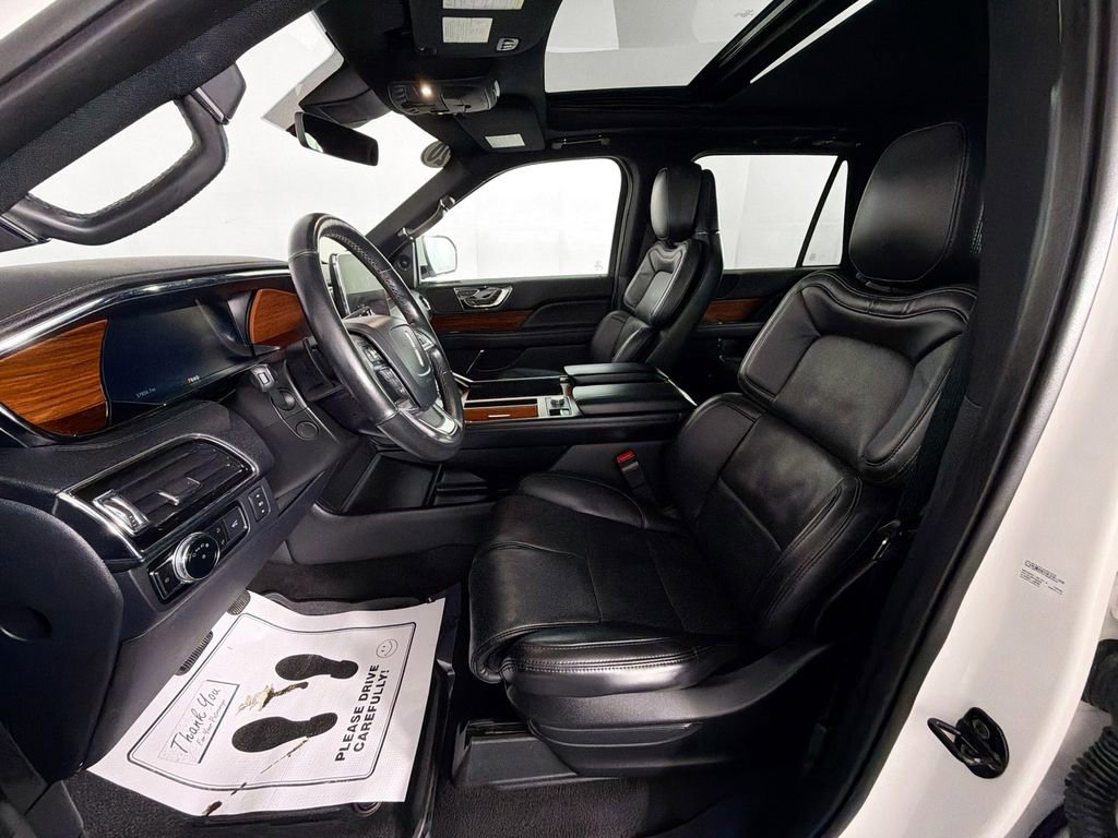 Used 2020 Lincoln Navigator Reserve w/ Equipment Group 208A image 21