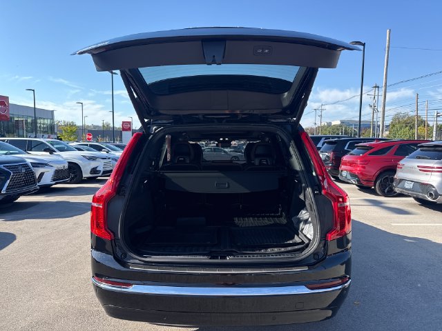 Used 2023 Volvo XC90 B6 Plus w/ Protection Package Premier AWD/4WD image 9