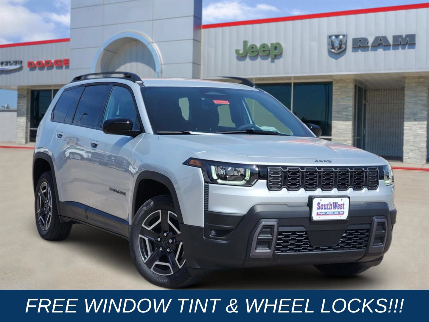 New 2026 Jeep Cherokee Laredo AWD/4WD image 1