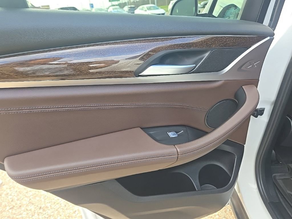 Used 2022 BMW X4 xDrive30i w/ Premium Package image 40