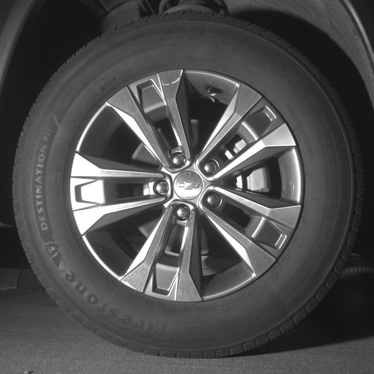 Used 2025 Chevrolet Equinox LT FWD image 13