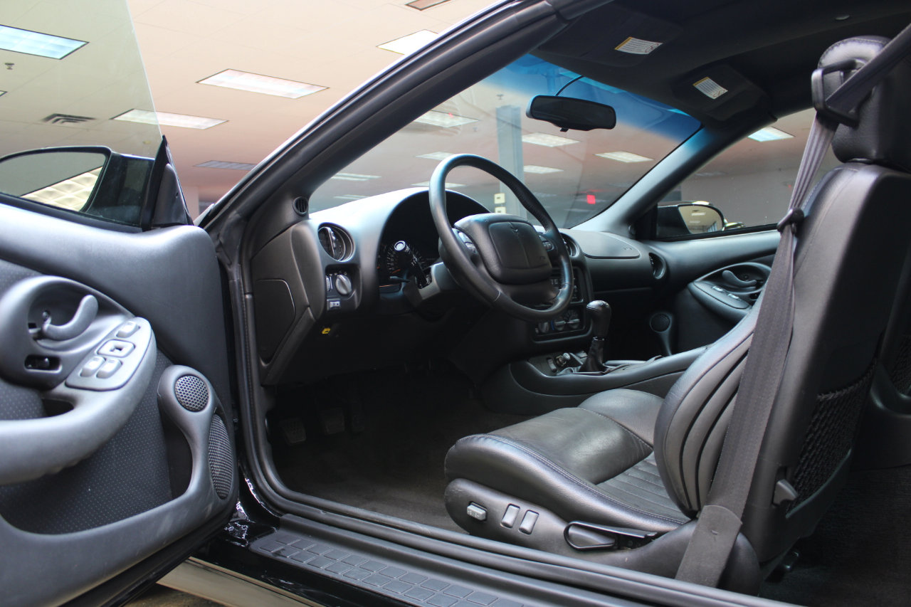 Used 2000 Pontiac Firebird Formula image 34