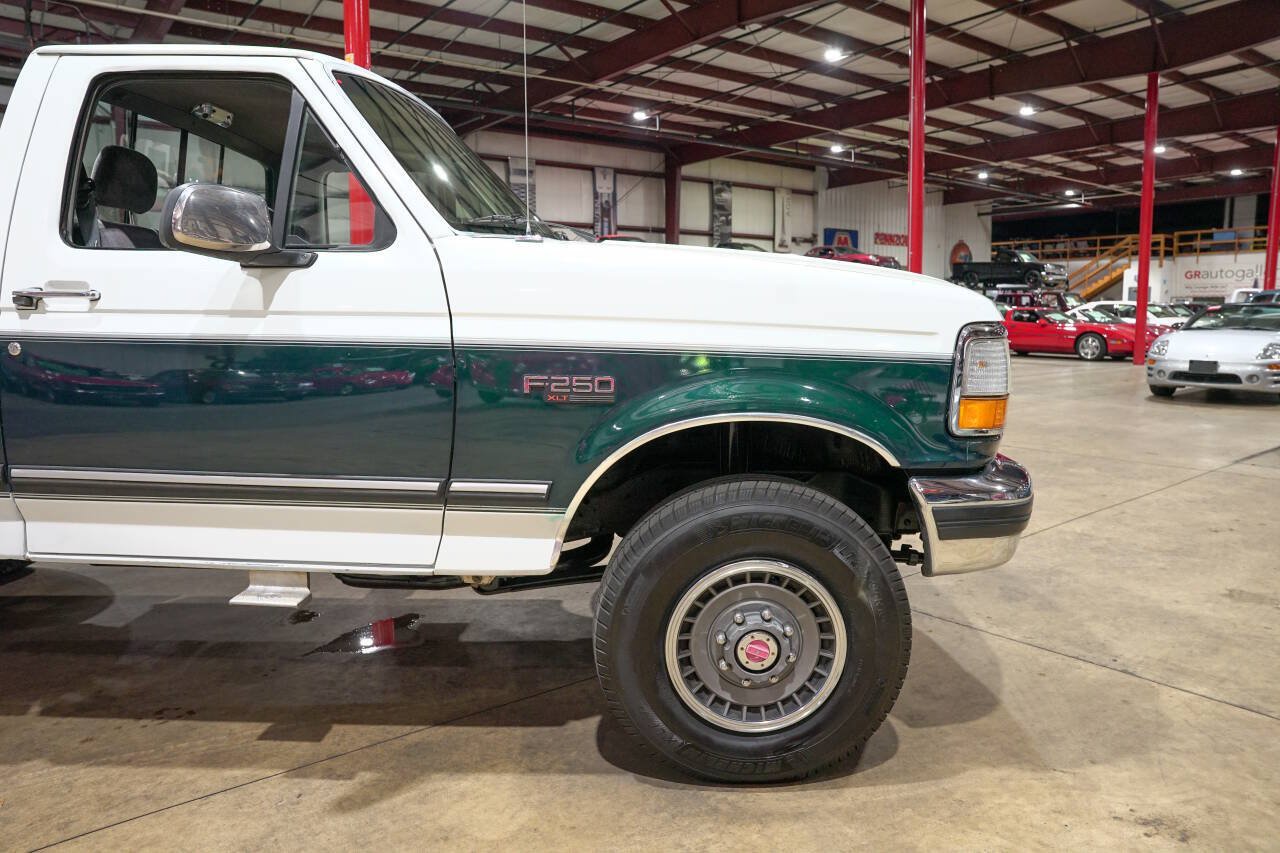 Used 1992 Ford F250 4x4 Regular Cab image 11