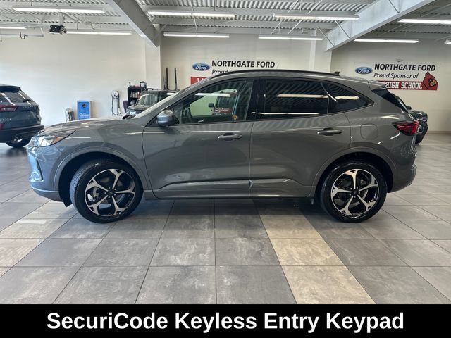 Used 2023 Ford Escape ST-Line Select w/ Tech Pack #2 AWD/4WD image 17