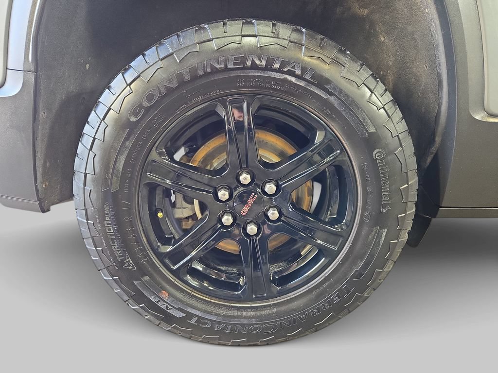 Used 2023 GMC Acadia AT4 w/ GMC Pro Grade Package AWD/4WD image 38