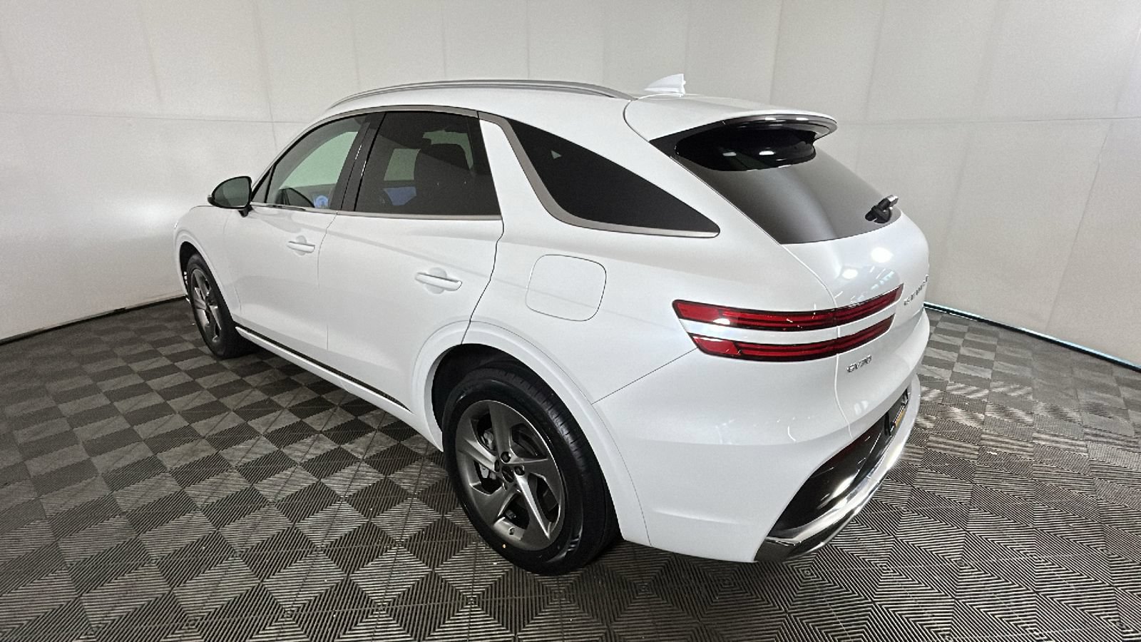 Used 2026 Genesis GV70 2.5T AWD/4WD image 5