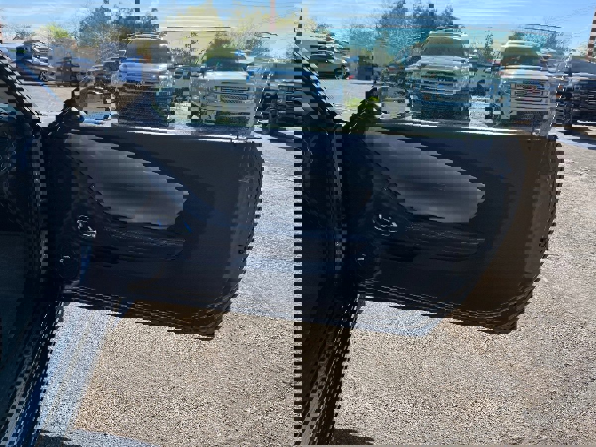 Used 2014 Chevrolet Camaro SS image 33