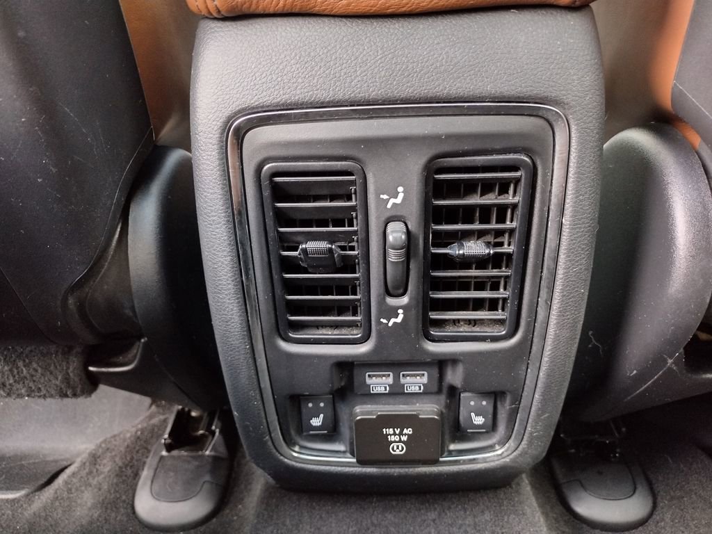 Used 2020 Jeep Grand Cherokee Summit w/ Platinum Series Group AWD/4WD image 14