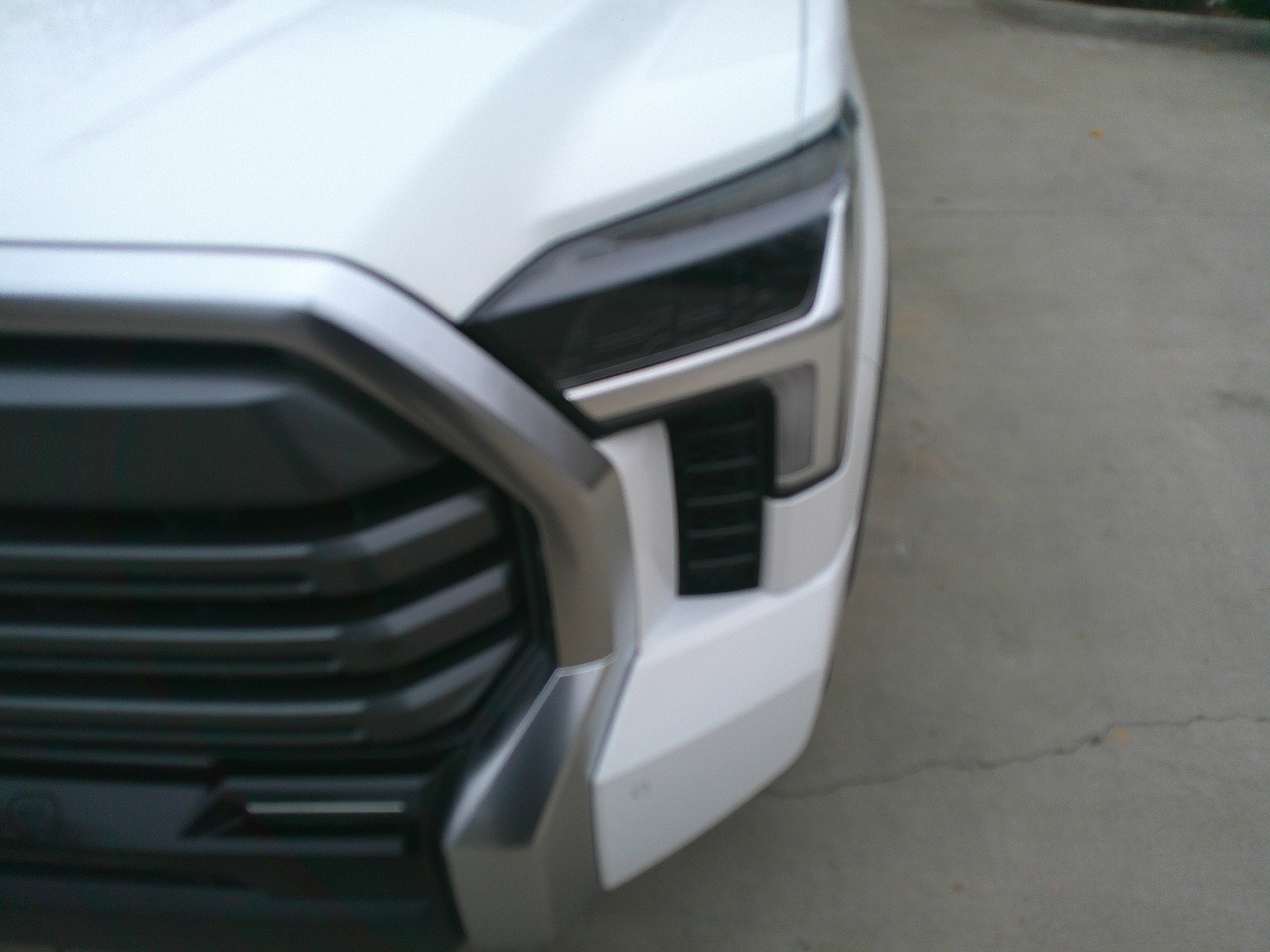 Used 2024 Toyota Tundra Limited image 7