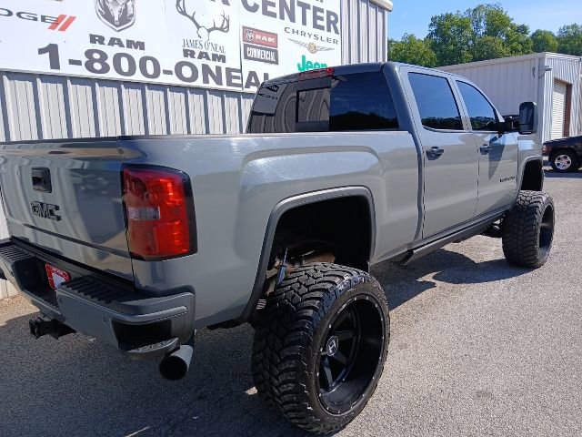 Used 2015 GMC Sierra 2500 Denali w/ Duramax Plus Package AWD/4WD image 3