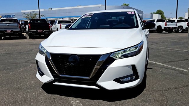 Used 2022 Nissan Sentra SR FWD image 3