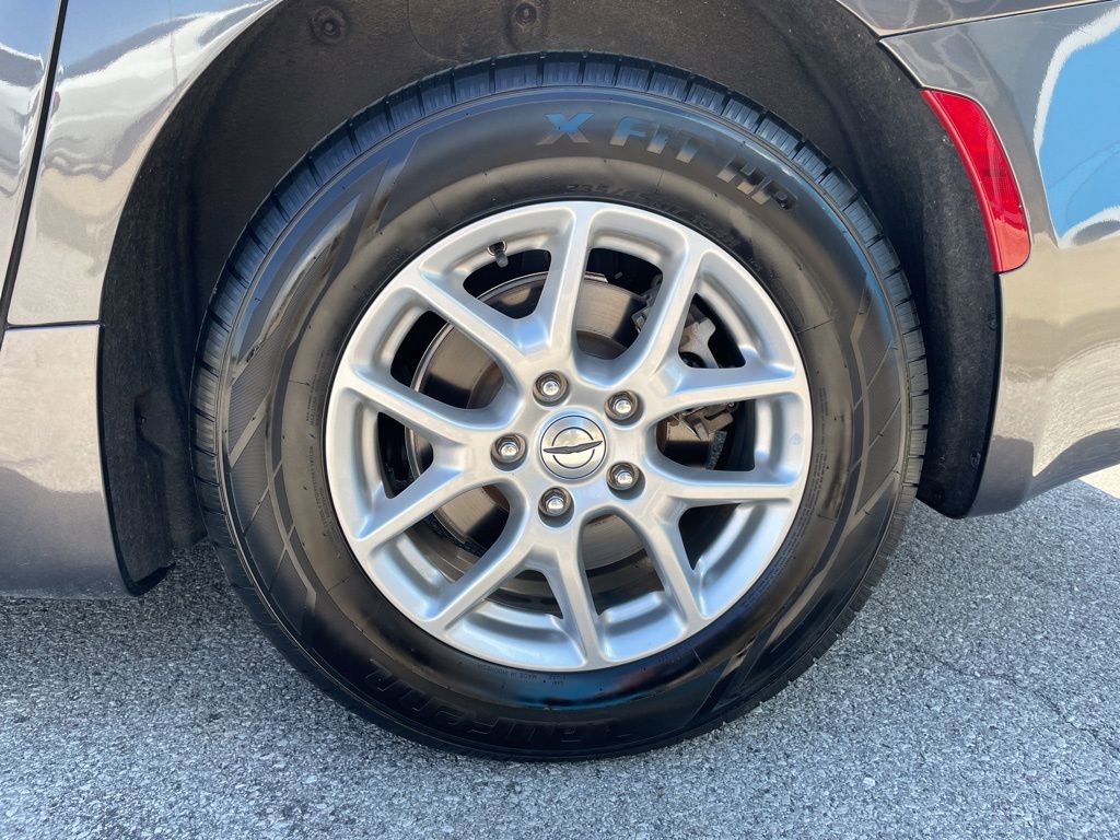 Used 2022 Chrysler Pacifica Touring-L FWD image 53
