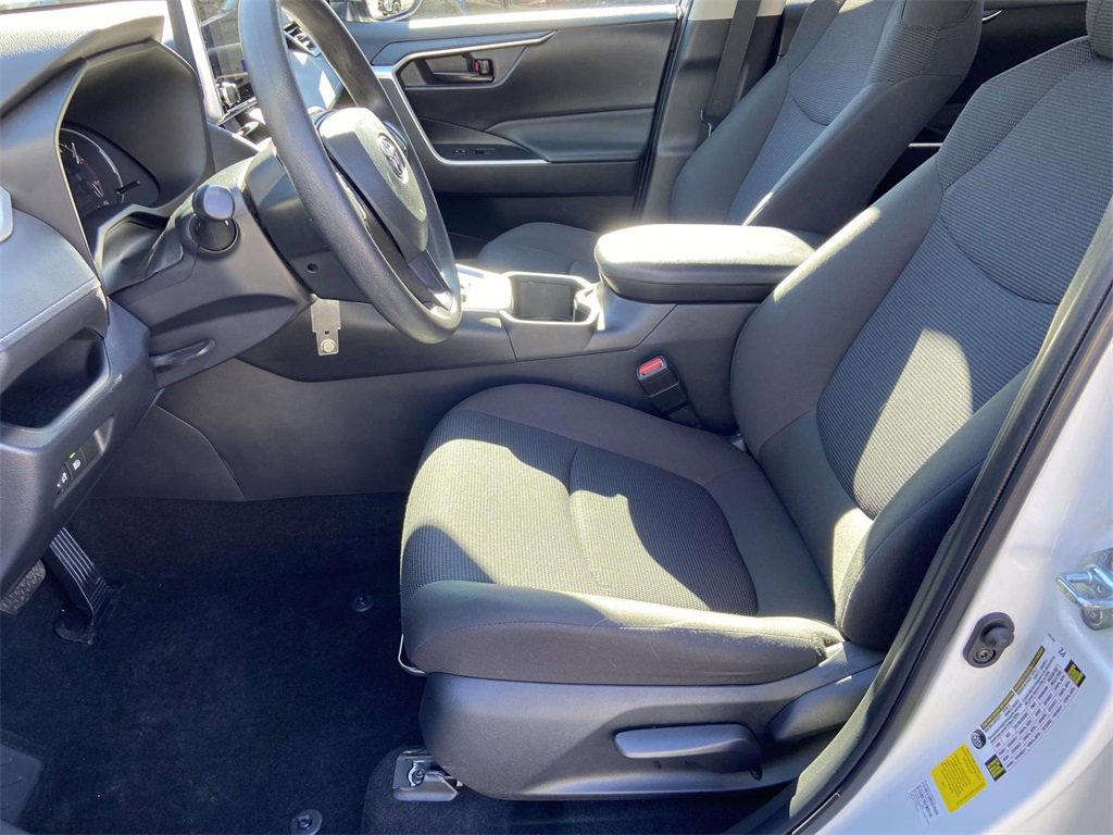 Used 2023 Toyota RAV4 LE image 13