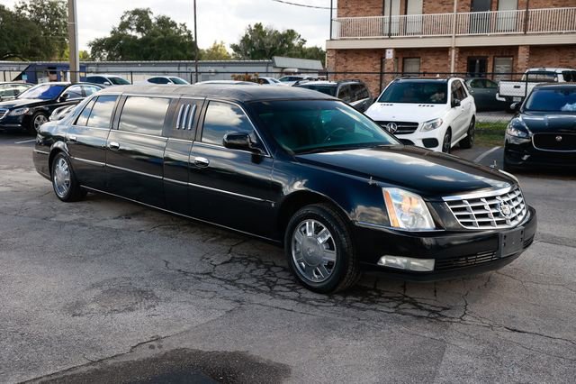 Used 2006 Cadillac DTS Limousine image 17