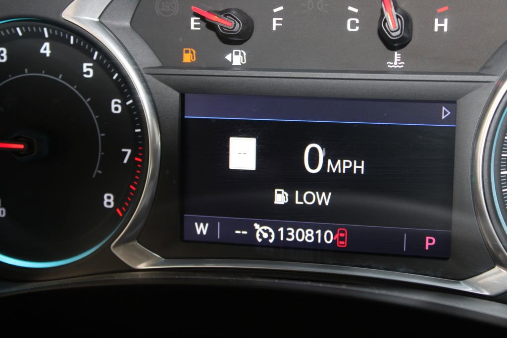 Used 2021 Chevrolet Traverse RS image 17