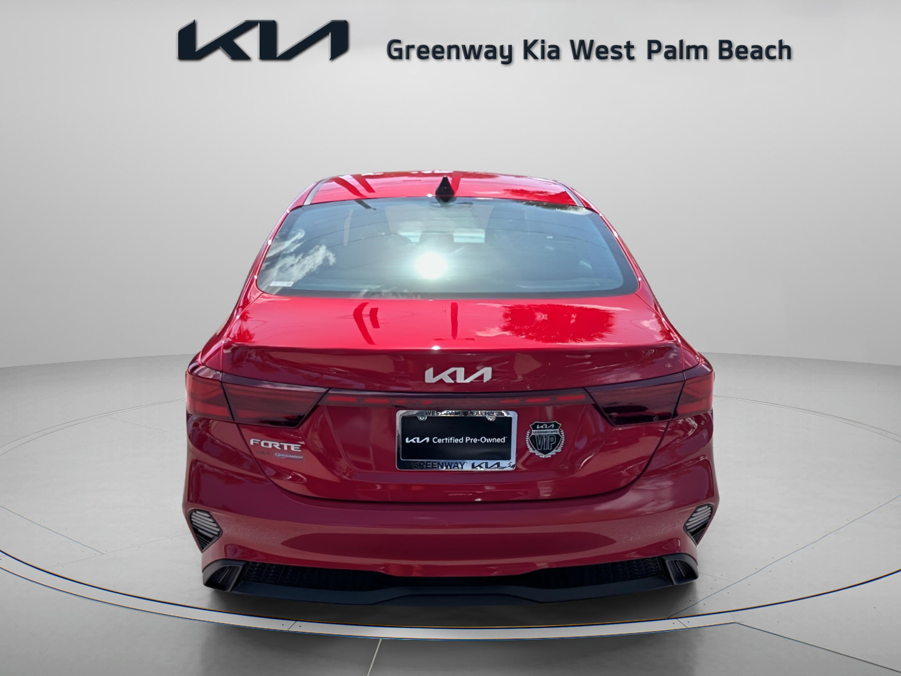 Used 2024 Kia Forte LXS FWD image 6