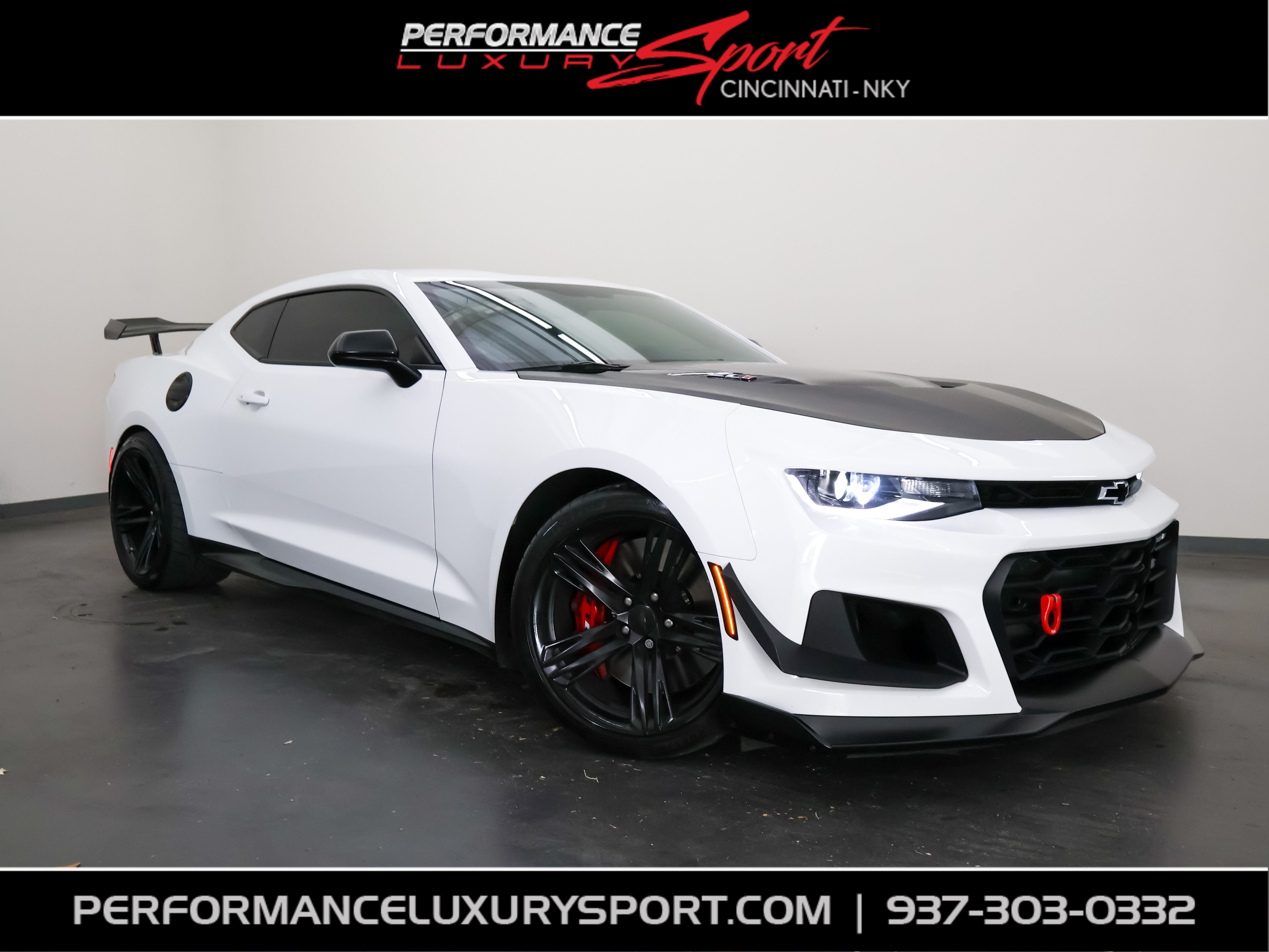 Used 2018 Chevrolet Camaro ZL1 RWD image 1