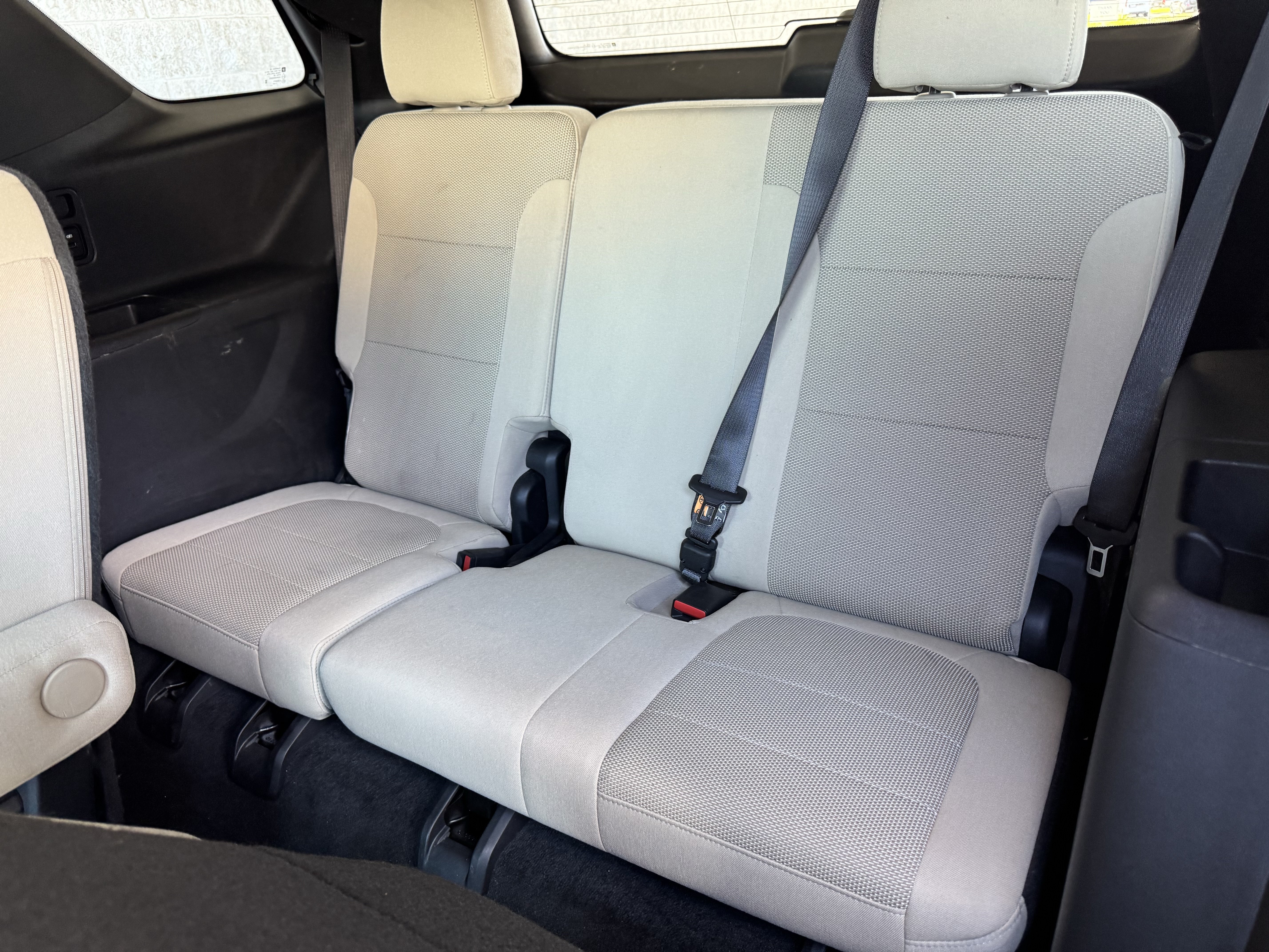Certified 2023 Chevrolet Traverse LT w/ LPO, Cargo Package AWD/4WD image 16