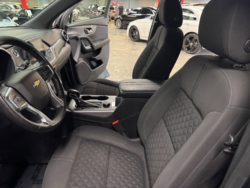 Used 2019 Chevrolet Blazer LT FWD image 36