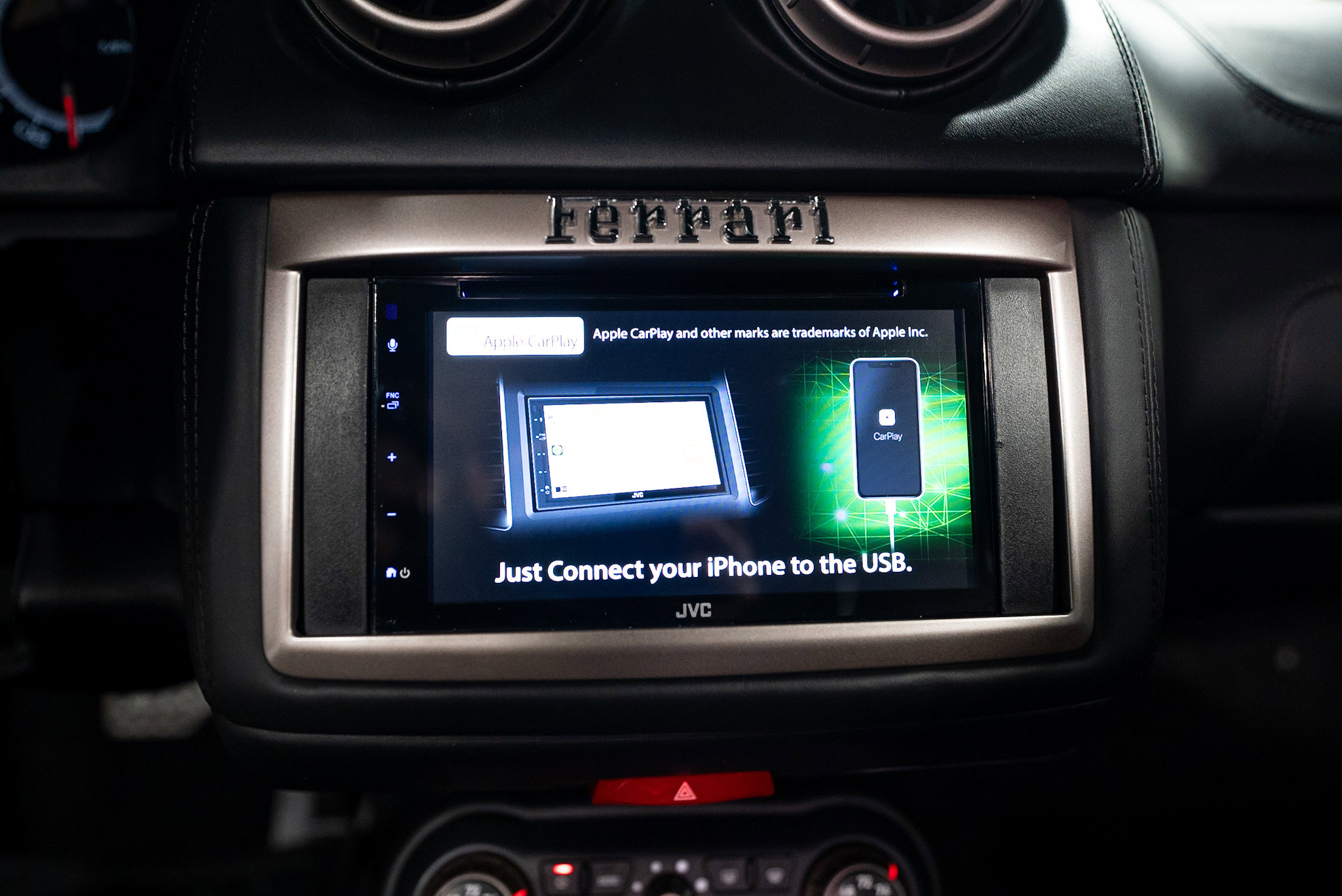 Used 2012 Ferrari California image 26