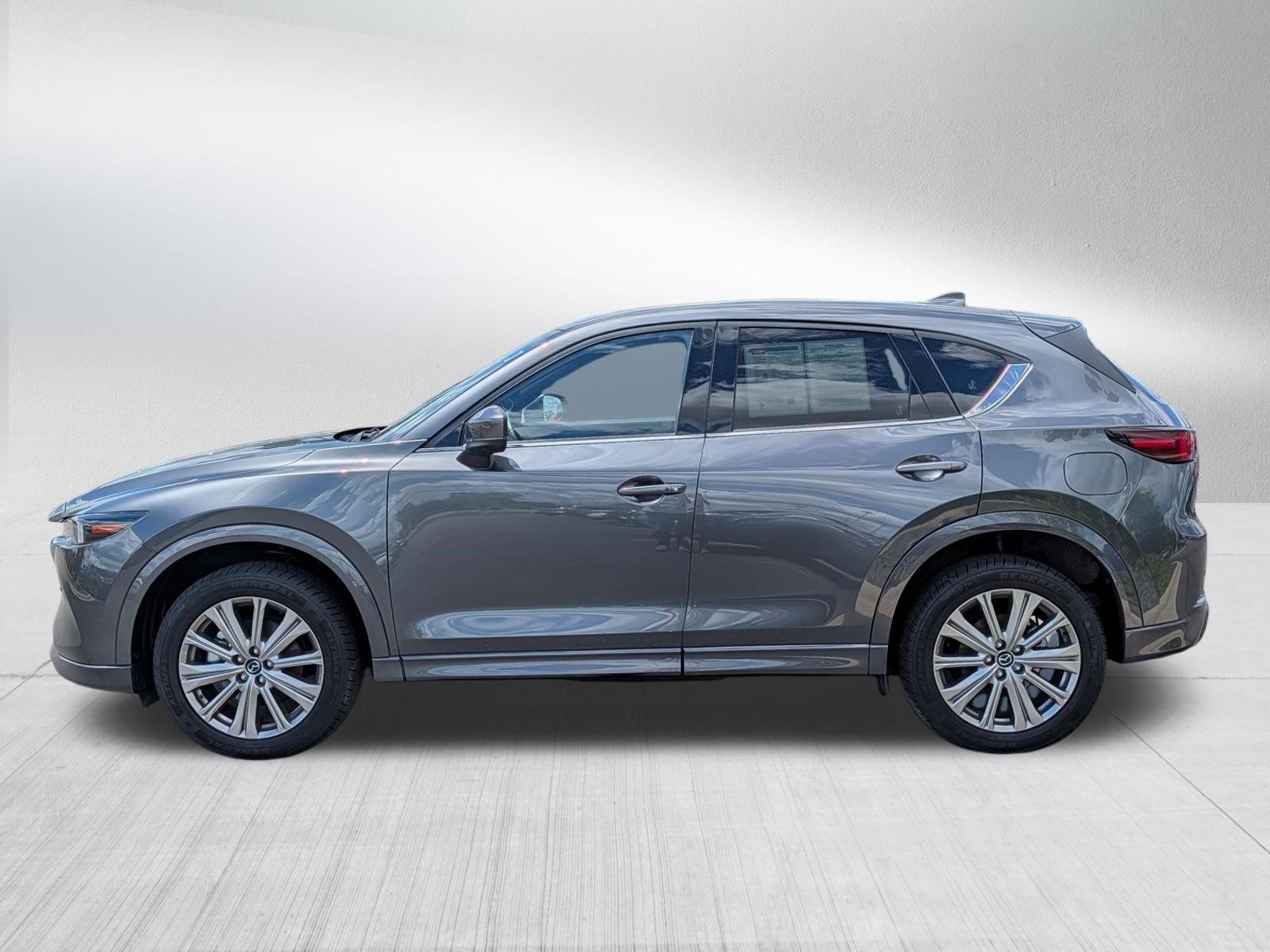 Used 2023 MAZDA CX-5 Signature AWD/4WD image 4