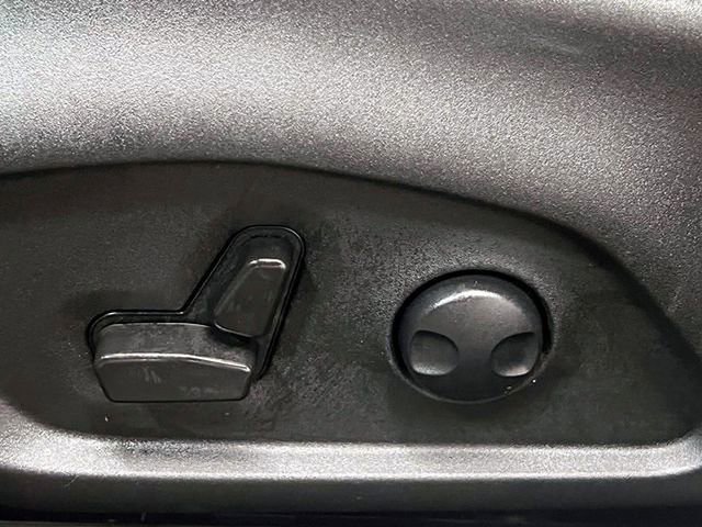 Used 2024 Jeep Compass Limited AWD/4WD image 18